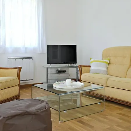 Apartment Little - Clarisse Marcq-en-Baroeul