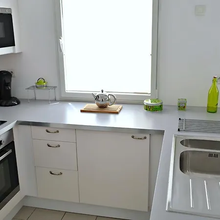 Little - Clarisse Apartment