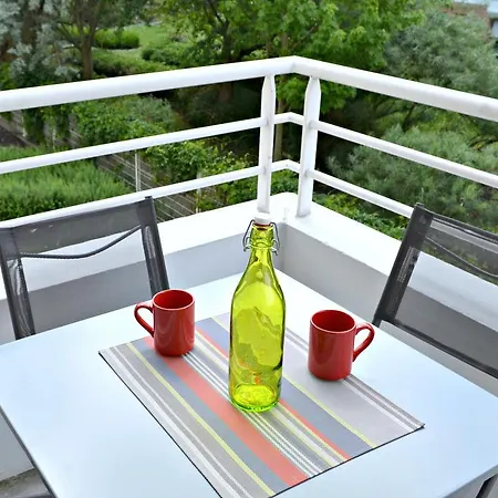 Little - Clarisse Apartment